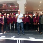 Noc výskumníkov 2011 v Europa shopping center poctil návštevou aj univerzitný spevácky zbor Mladosť. Boli výbornííííí :-) 23.9.2011, Banská Bystrica.