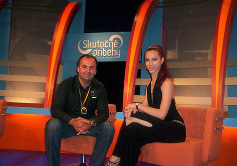 S haďou ženou Zuzkou v televízii Joj za Knihu slovenských rekordov 25.5.2007. Relácia Skutočné príbehy.